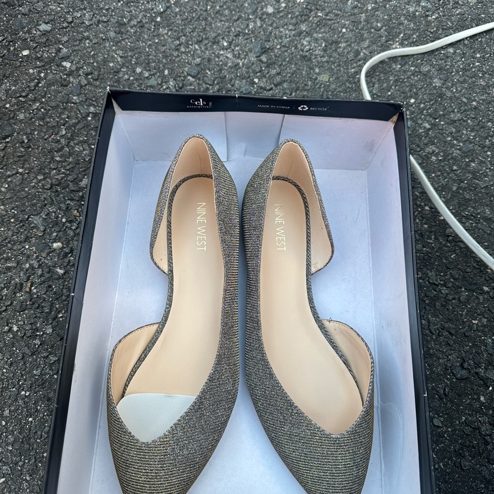Nine West Women's Silver Flats